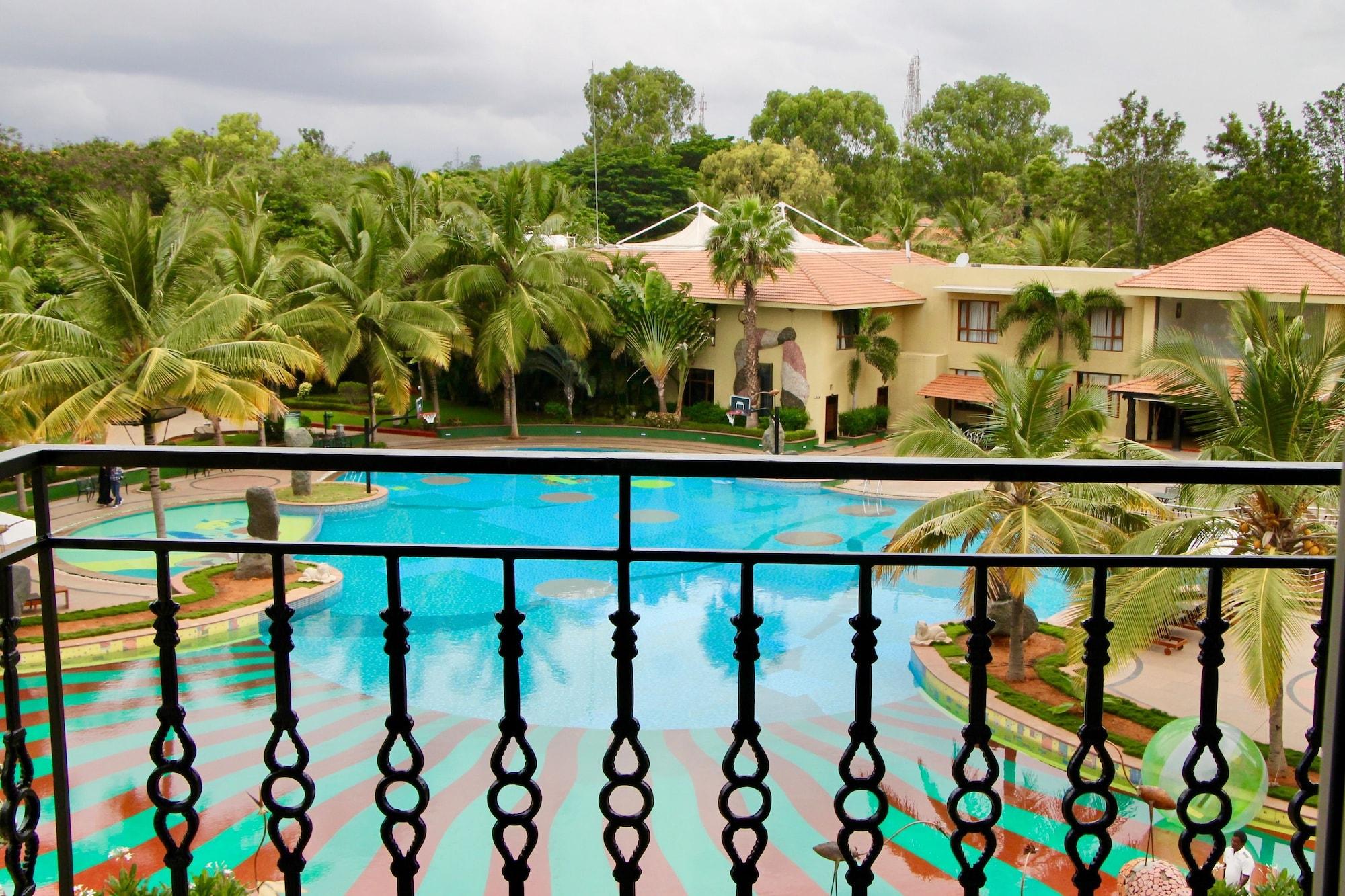 Silent Shores Resort & Spa Mysore Bagian luar foto