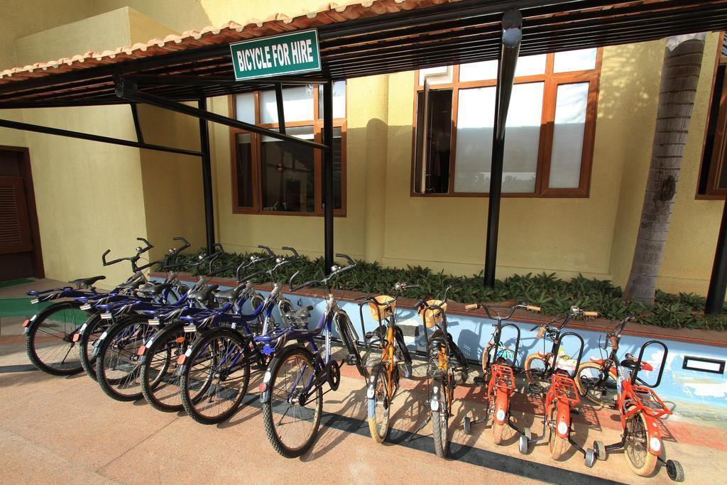 Silent Shores Resort & Spa Mysore Bagian luar foto