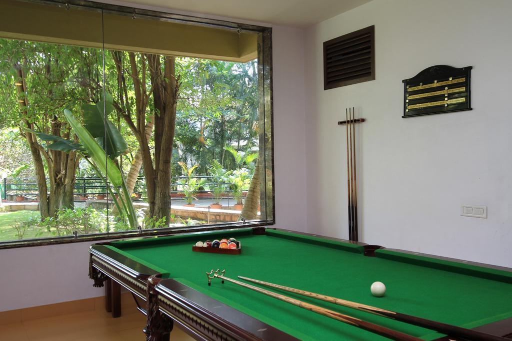 Silent Shores Resort & Spa Mysore Bagian luar foto