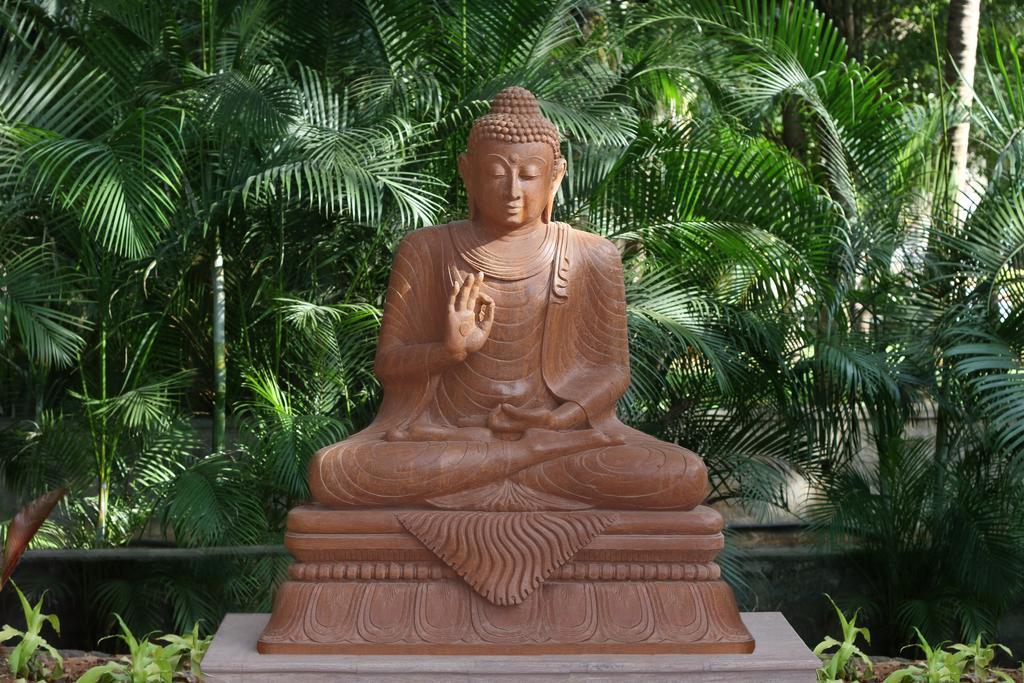 Silent Shores Resort & Spa Mysore Bagian luar foto